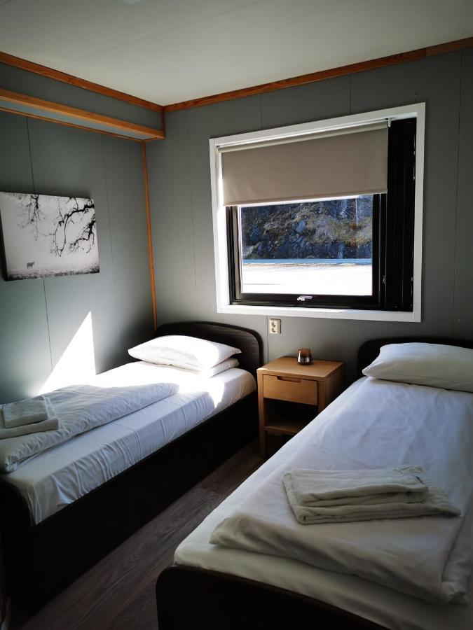 Polar Spot Camping Hotel Nygardsjoen Bagian luar foto